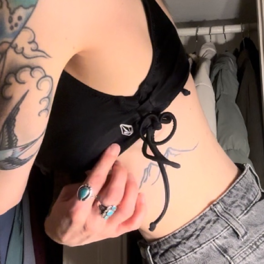 Volcom bikini top - Picture 2 of 6